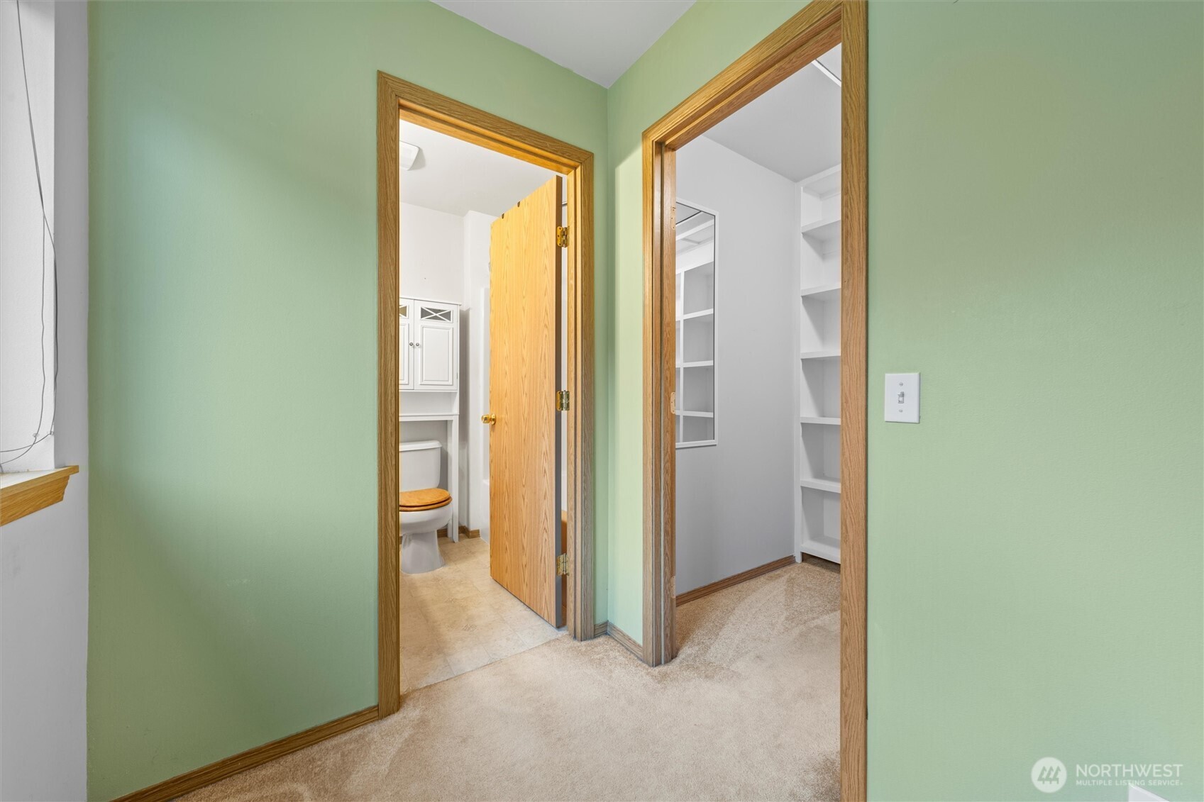 3953 NE Vista Del Rey Drive