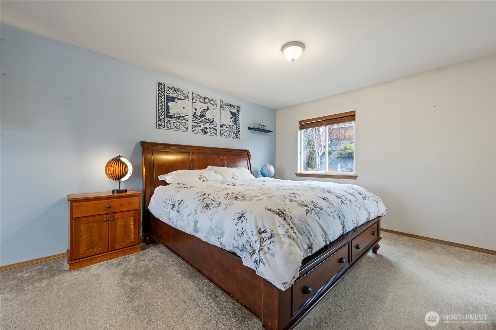 3953 NE Vista Del Rey Drive