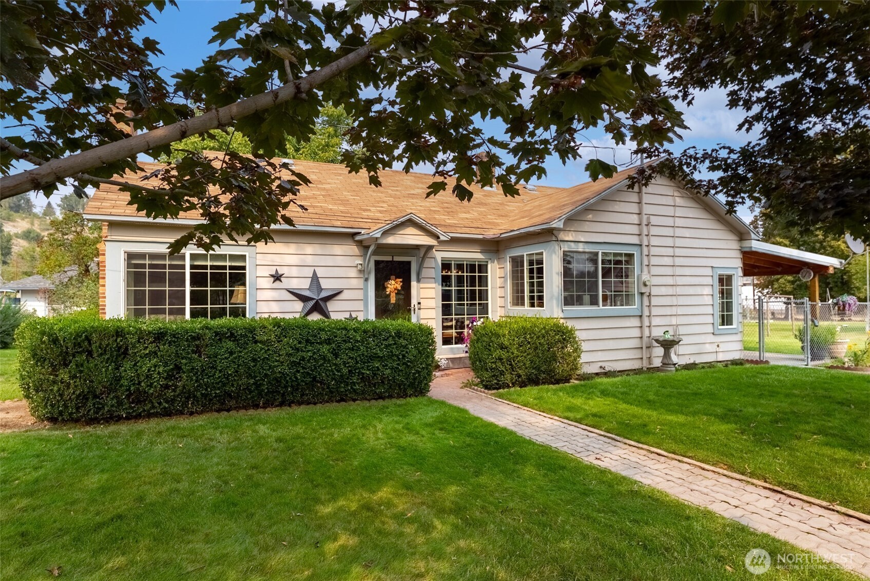 211 S Granite Street