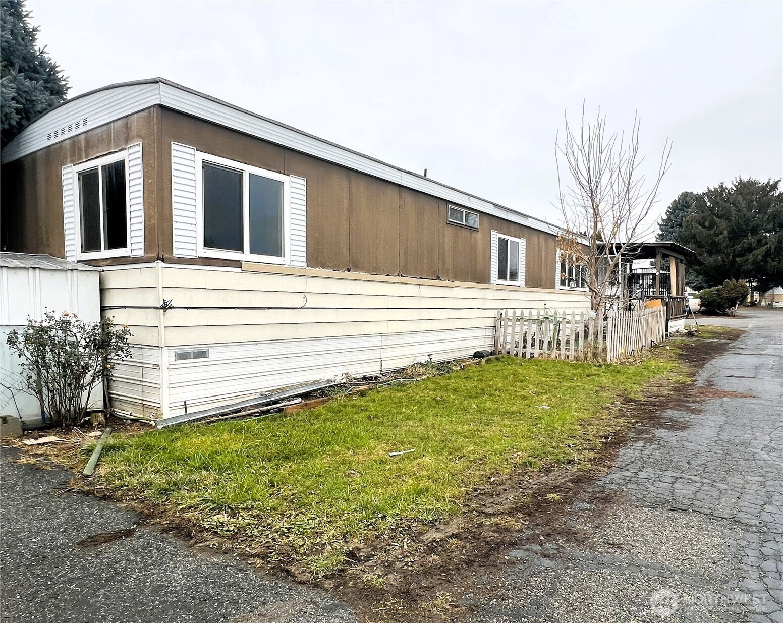 1305 N Wenatchee Avenue Unit: 22