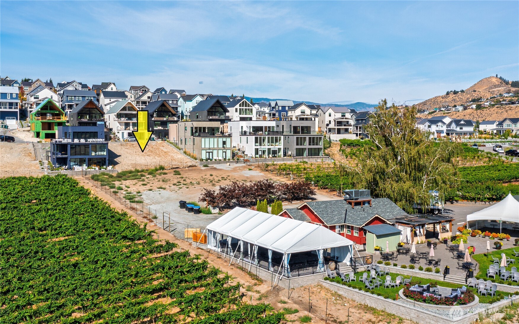 1307 Dragonfly Court