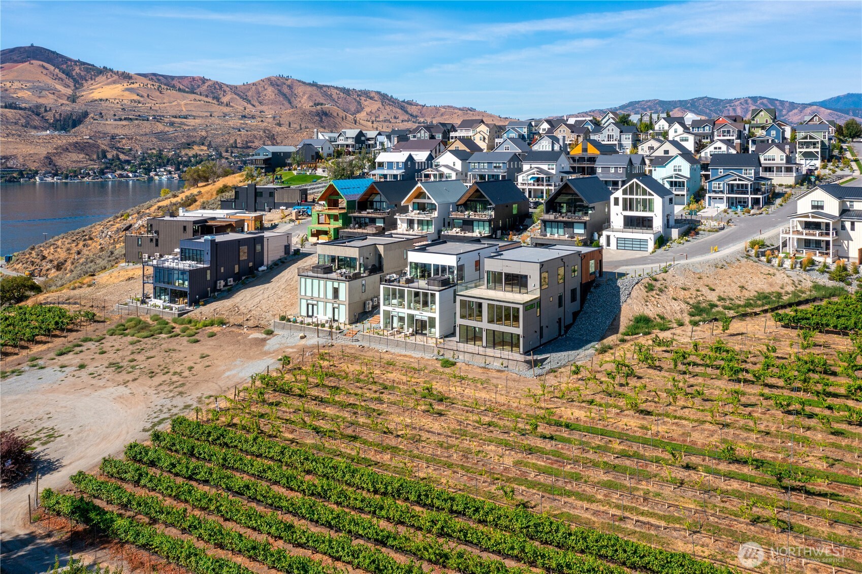 1307 Dragonfly Court