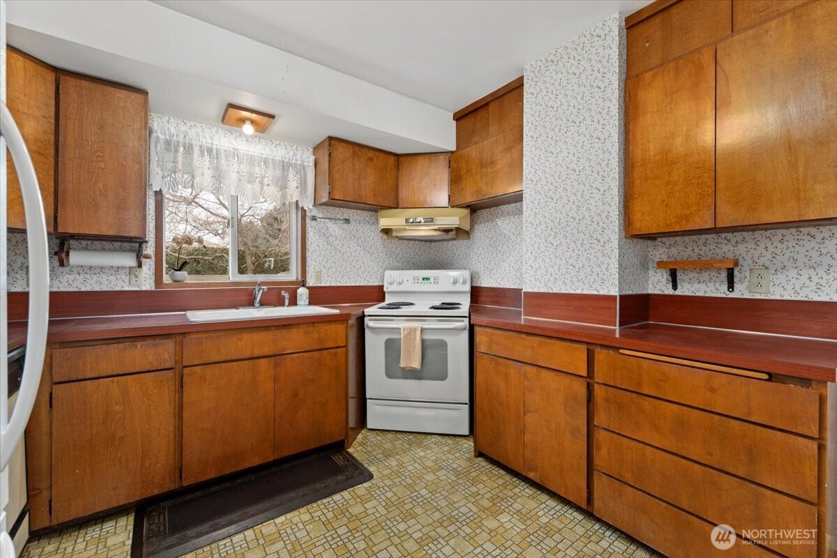 1202 Fifth Street