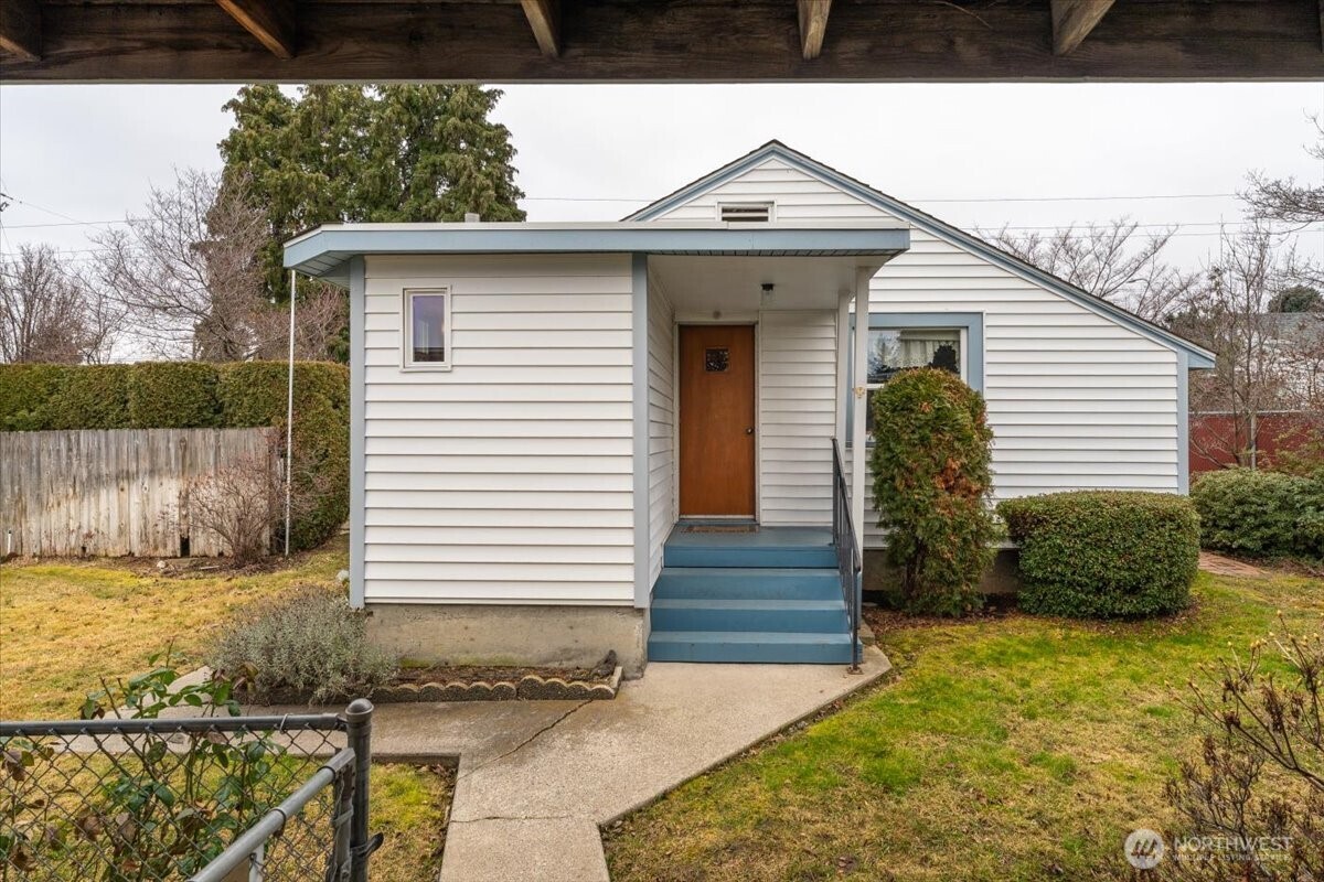 1202 Fifth Street