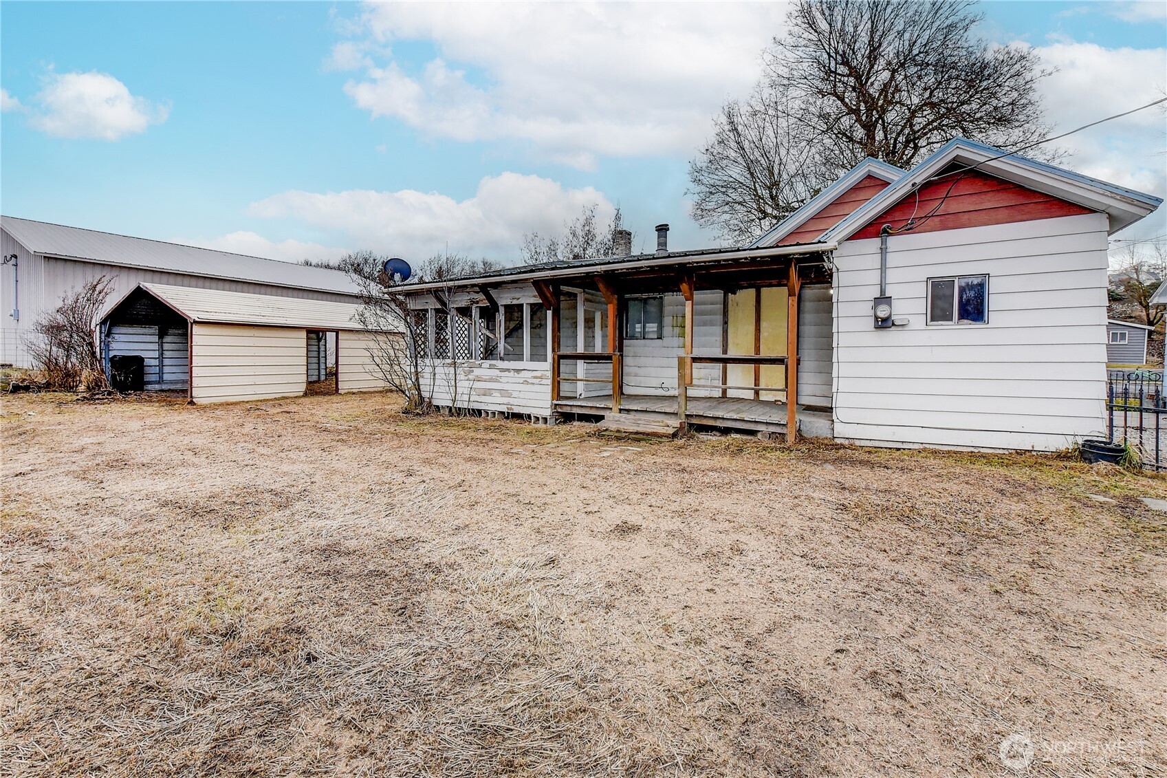 209 SE May Avenue