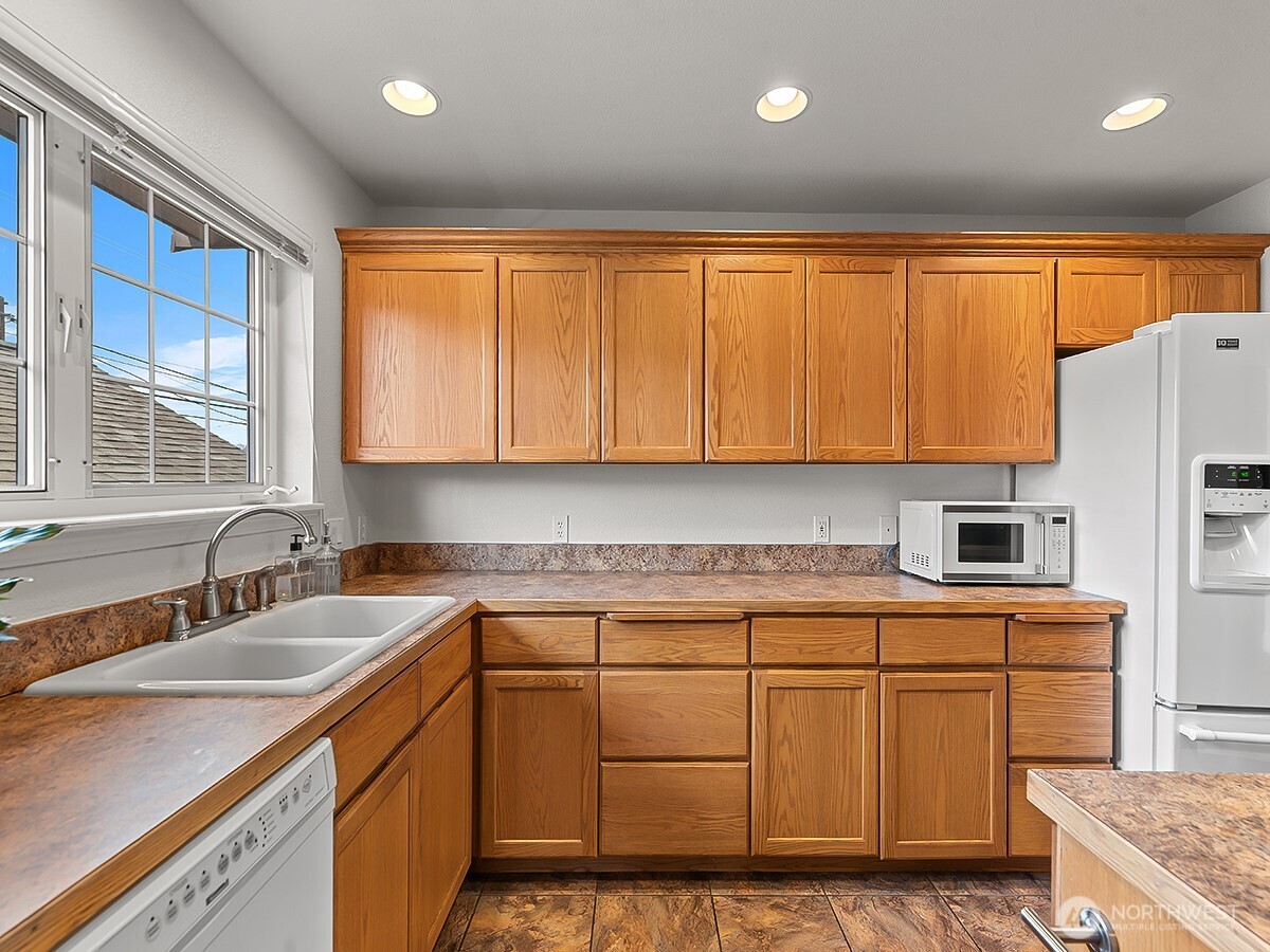 20 S Delaware Avenue Unit: 11