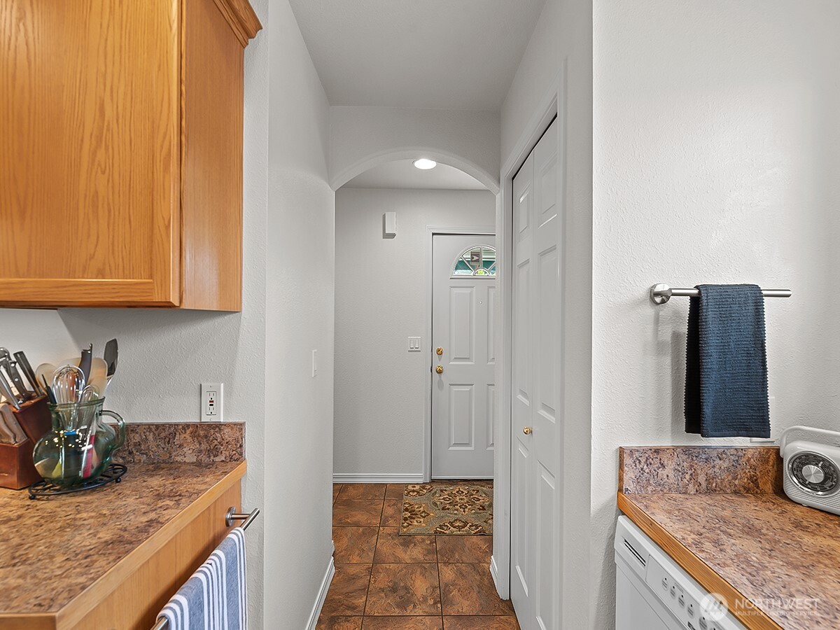 20 S Delaware Avenue Unit: 11