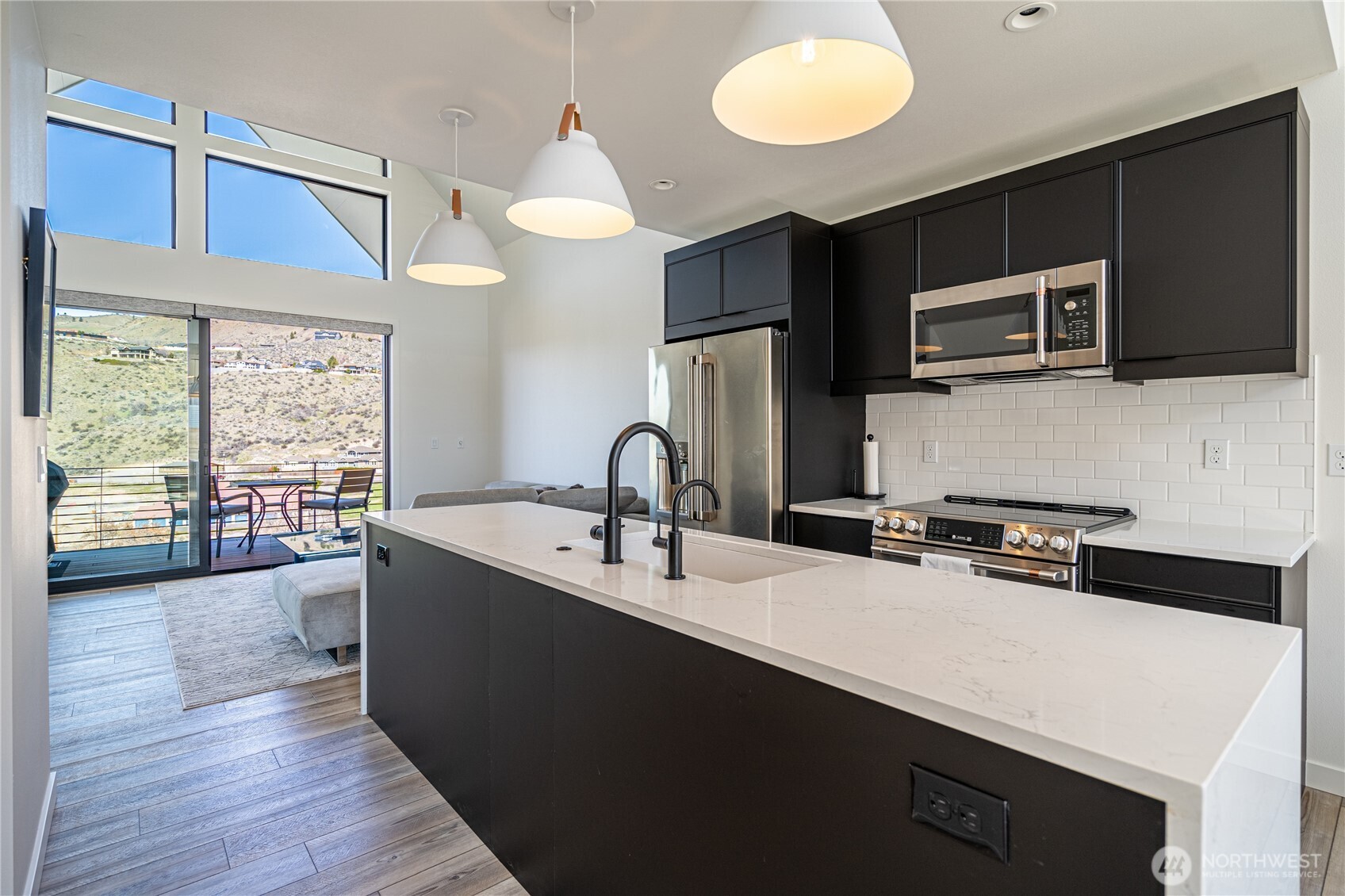 1418 Cottage Lane