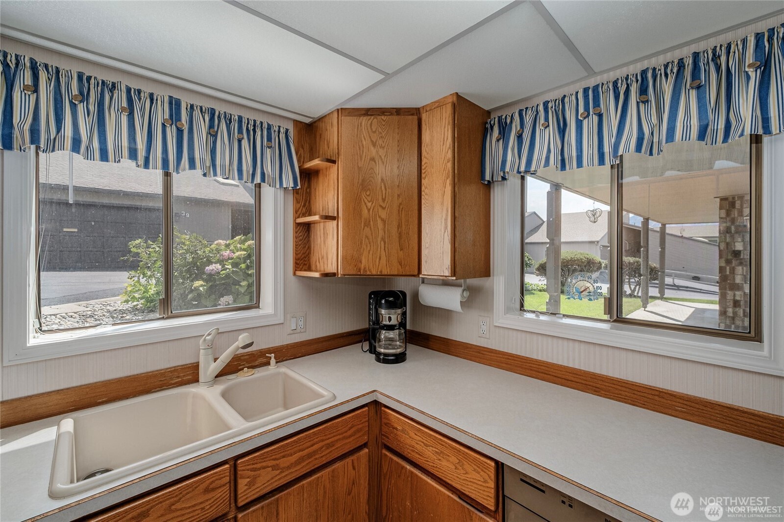 225 19th Street Unit: 31