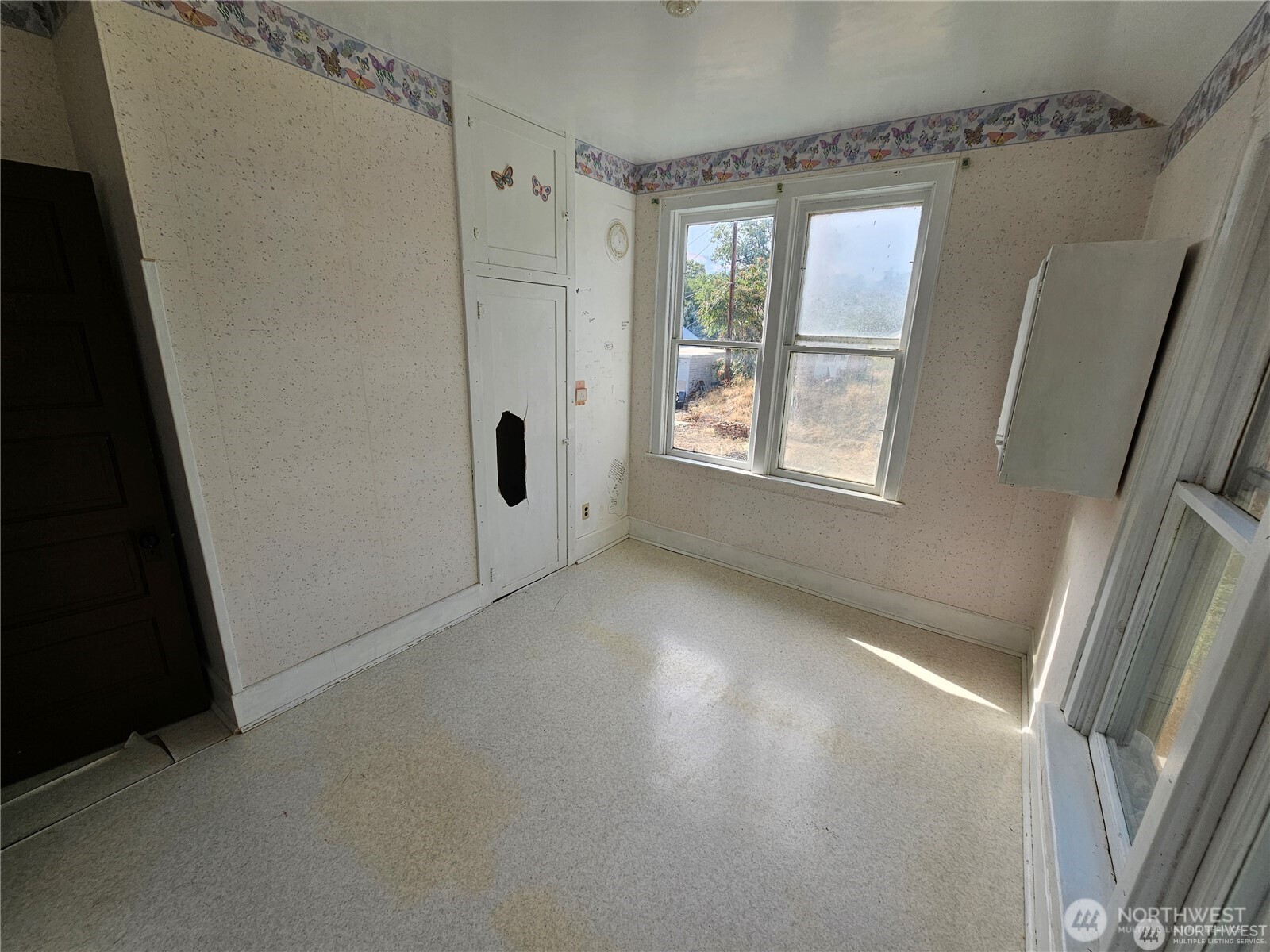 1610 Ironwood Street