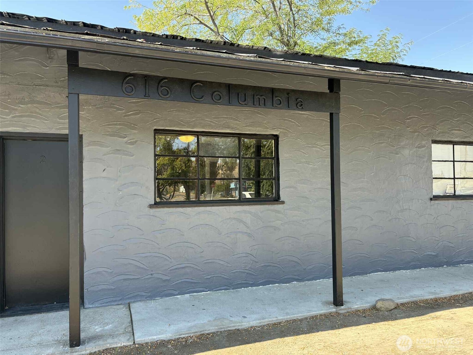 616 Columbia Avenue