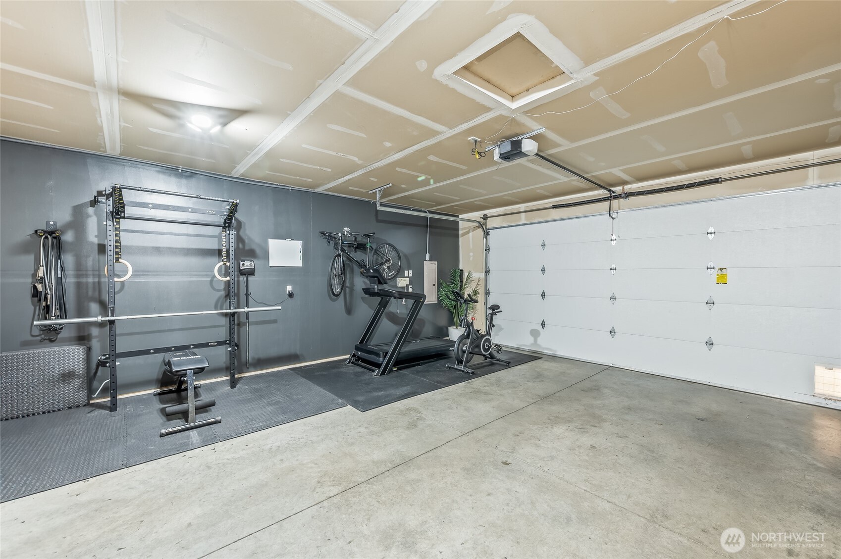 2059 Lasso Drive