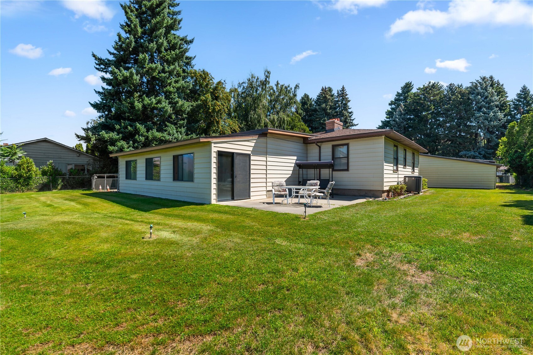 2434 & 2430 NW Alan Avenue