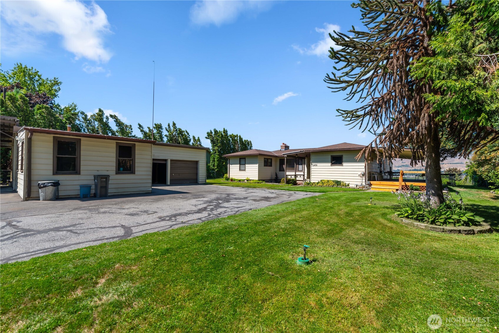 2434 & 2430 NW Alan Avenue