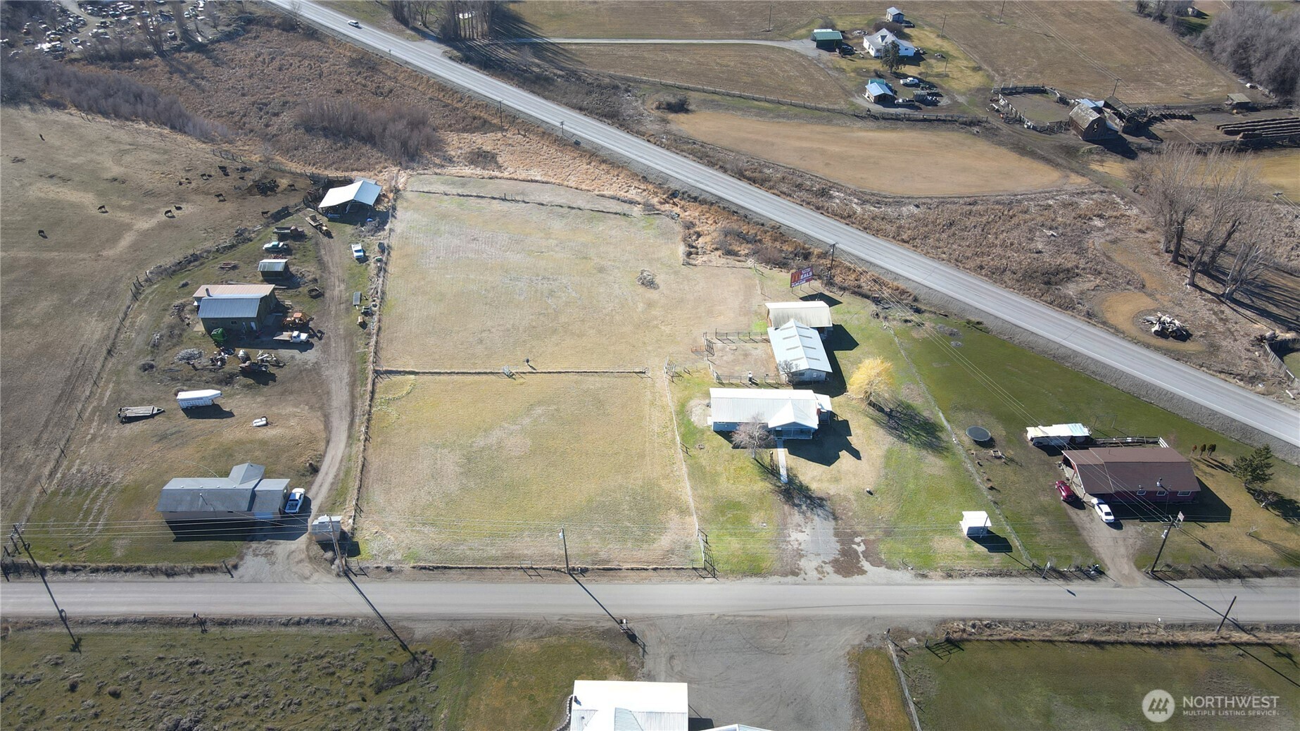 6 Jennings Loop Road