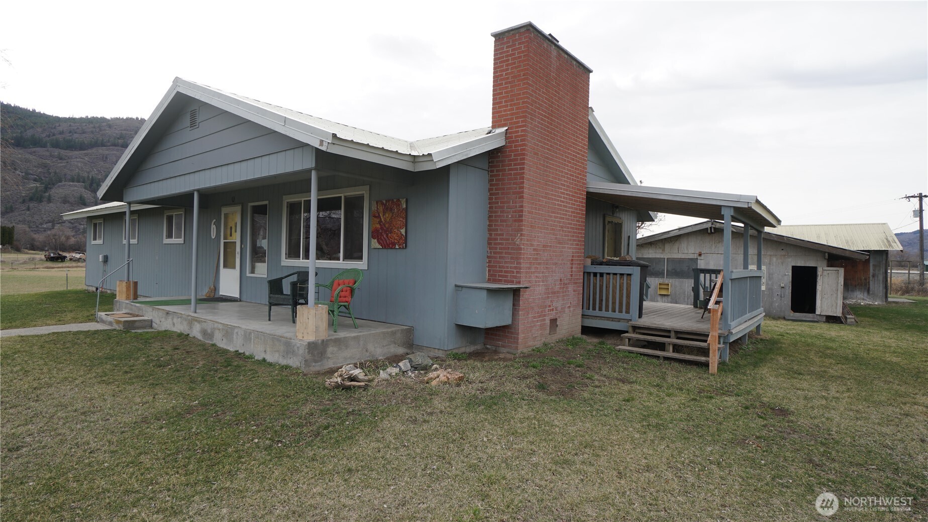 6 Jennings Loop Road