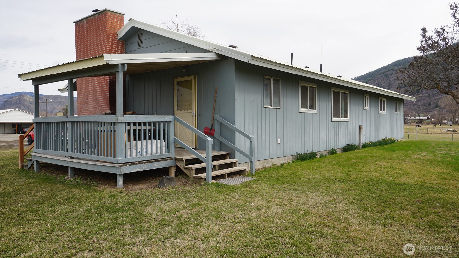 6 Jennings Loop Road