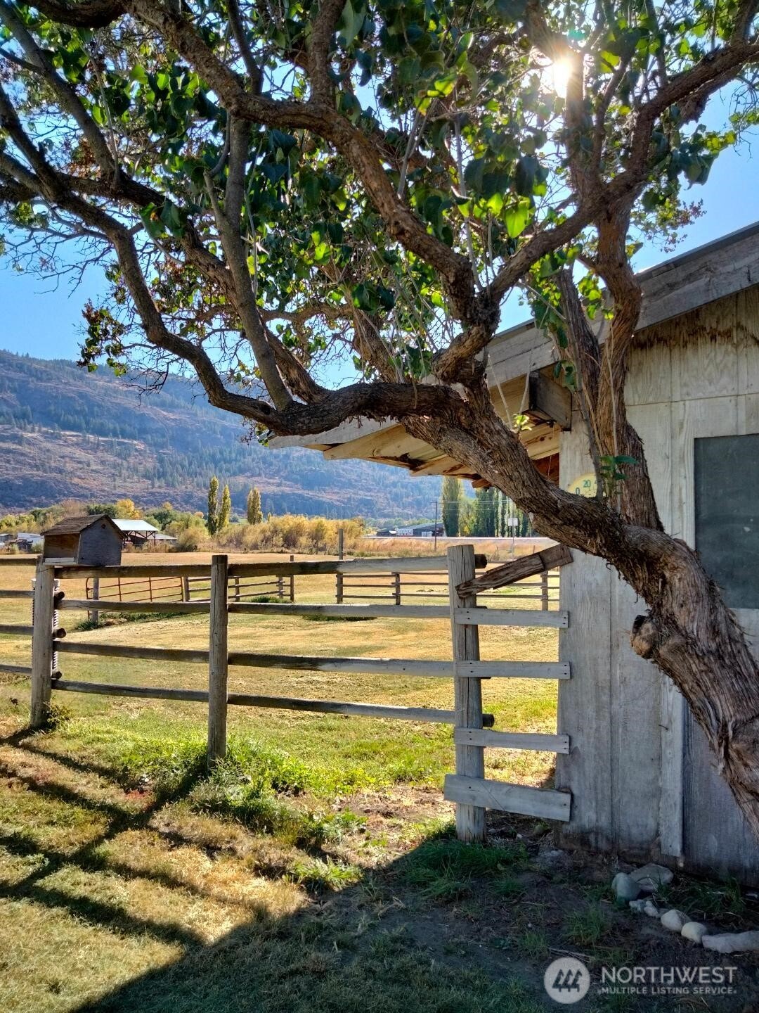 6 Jennings Loop Road