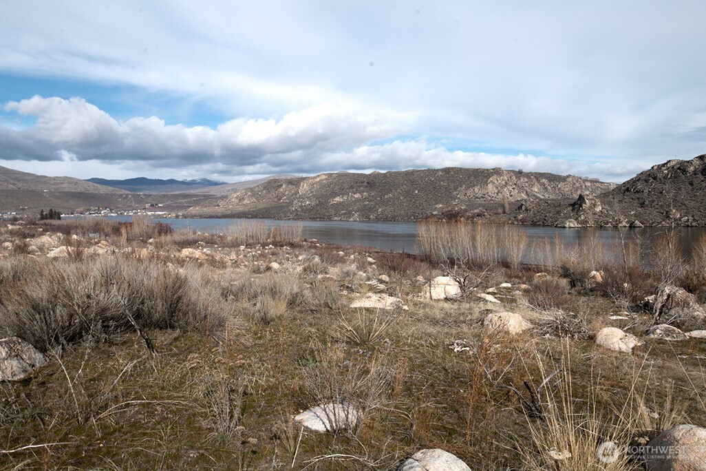 0 NNA Lot 1 Lazy Lightning LP