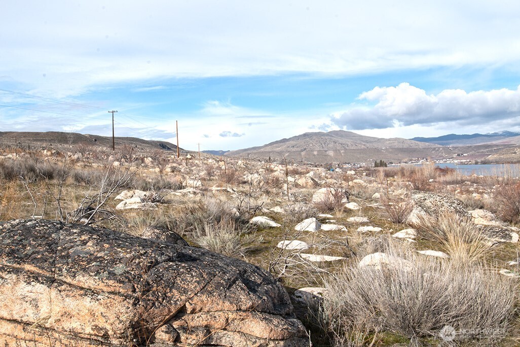 0 NNA Lot 1 Lazy Lightning LP