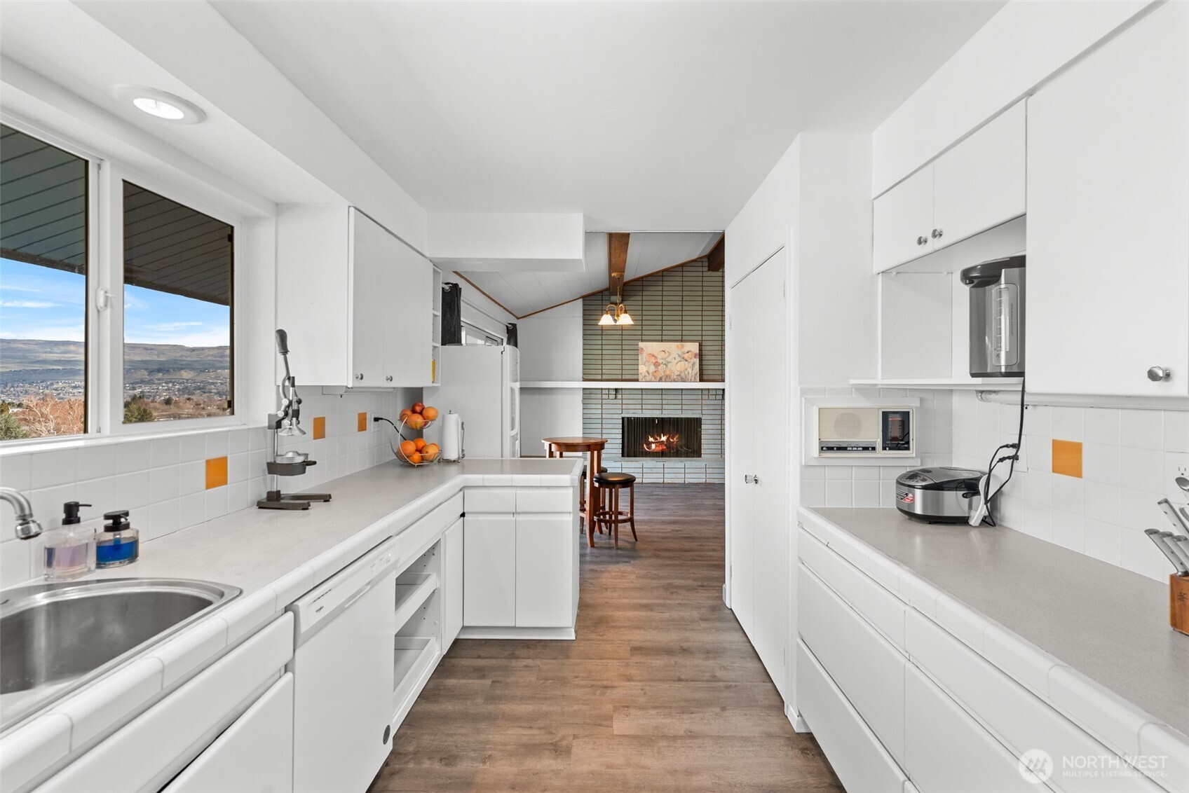 1117 Appleland Drive