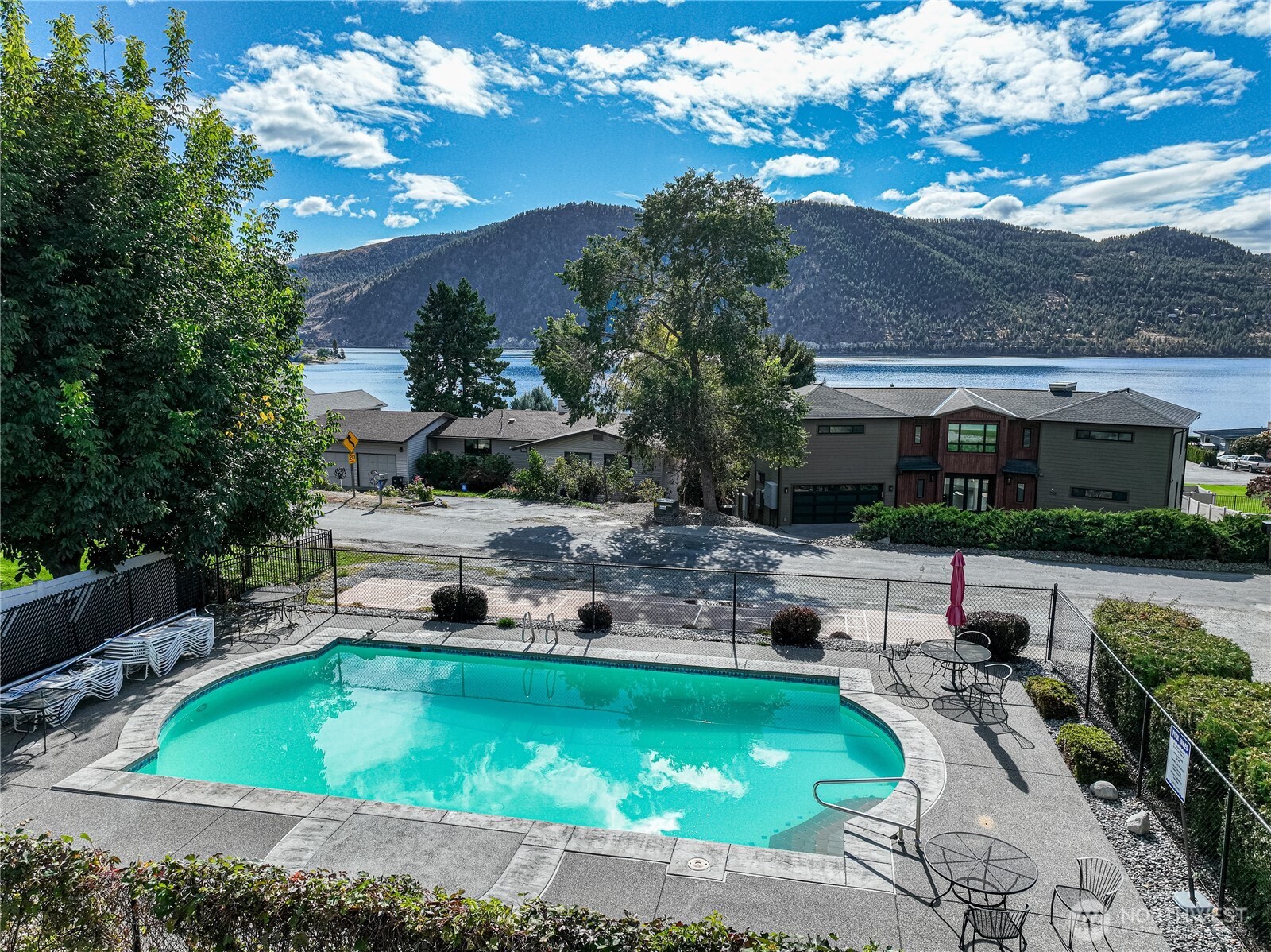 744 Wapato Way Unit: #B