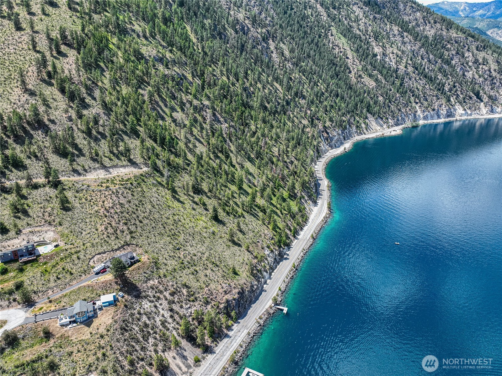 4620 South Lakeshore Rd.