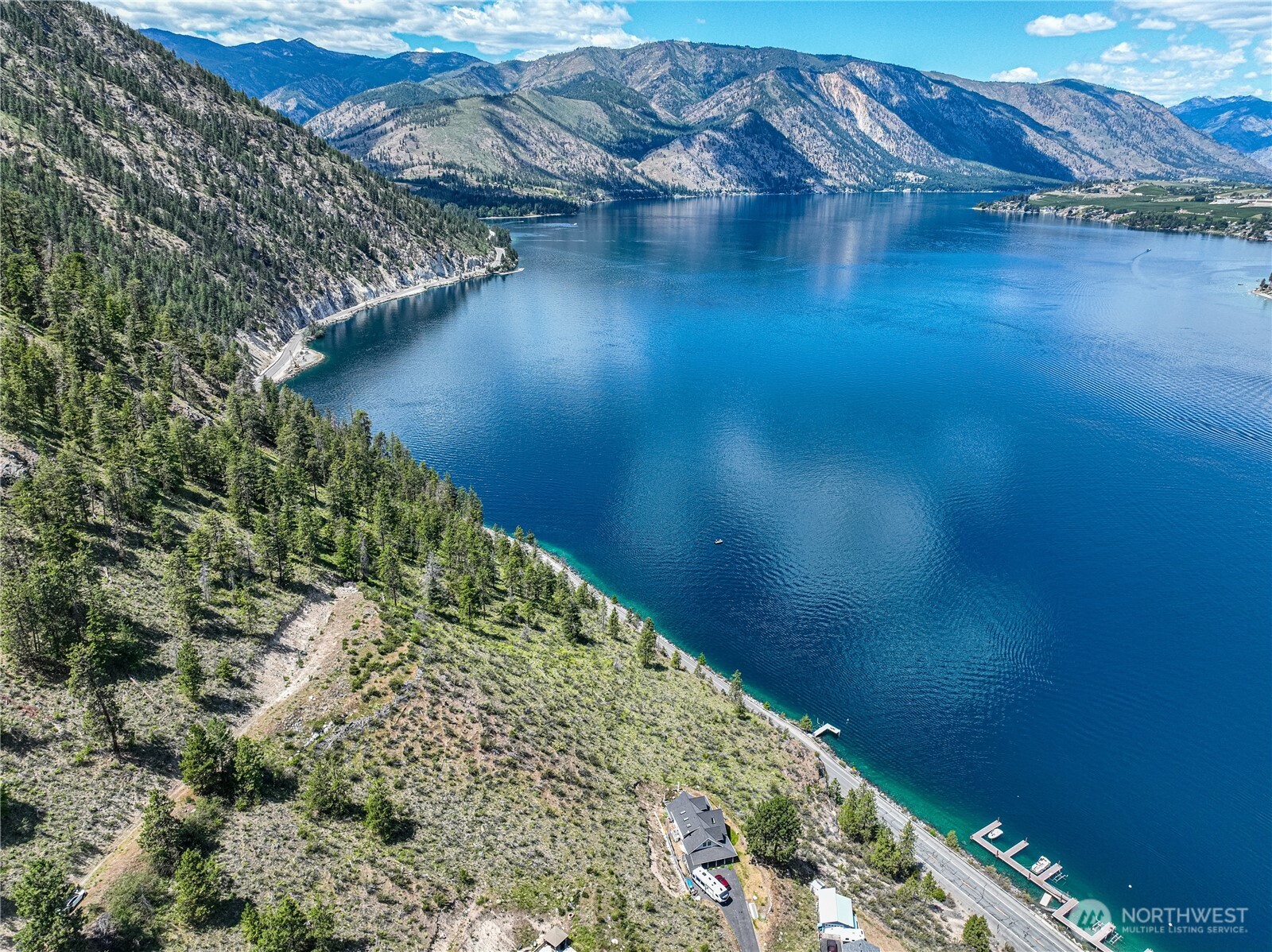 4620 South Lakeshore Rd.