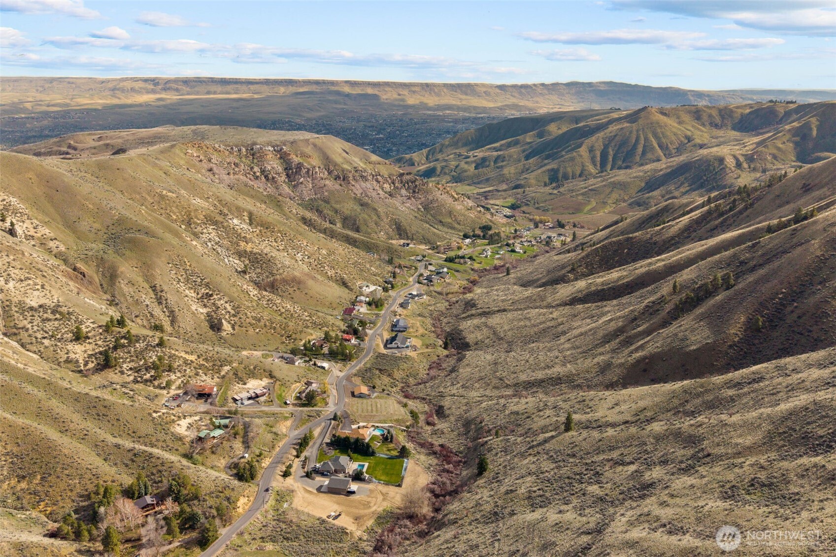 1639 Pitcher Canyon Road