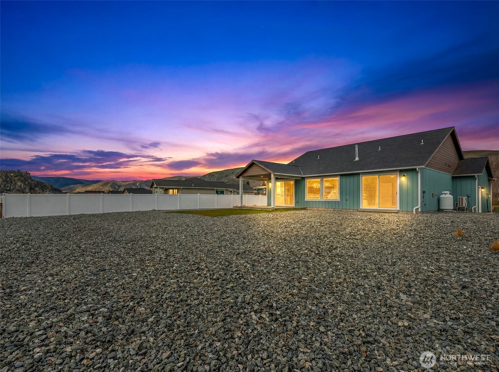 3878 Stayman Flats Road