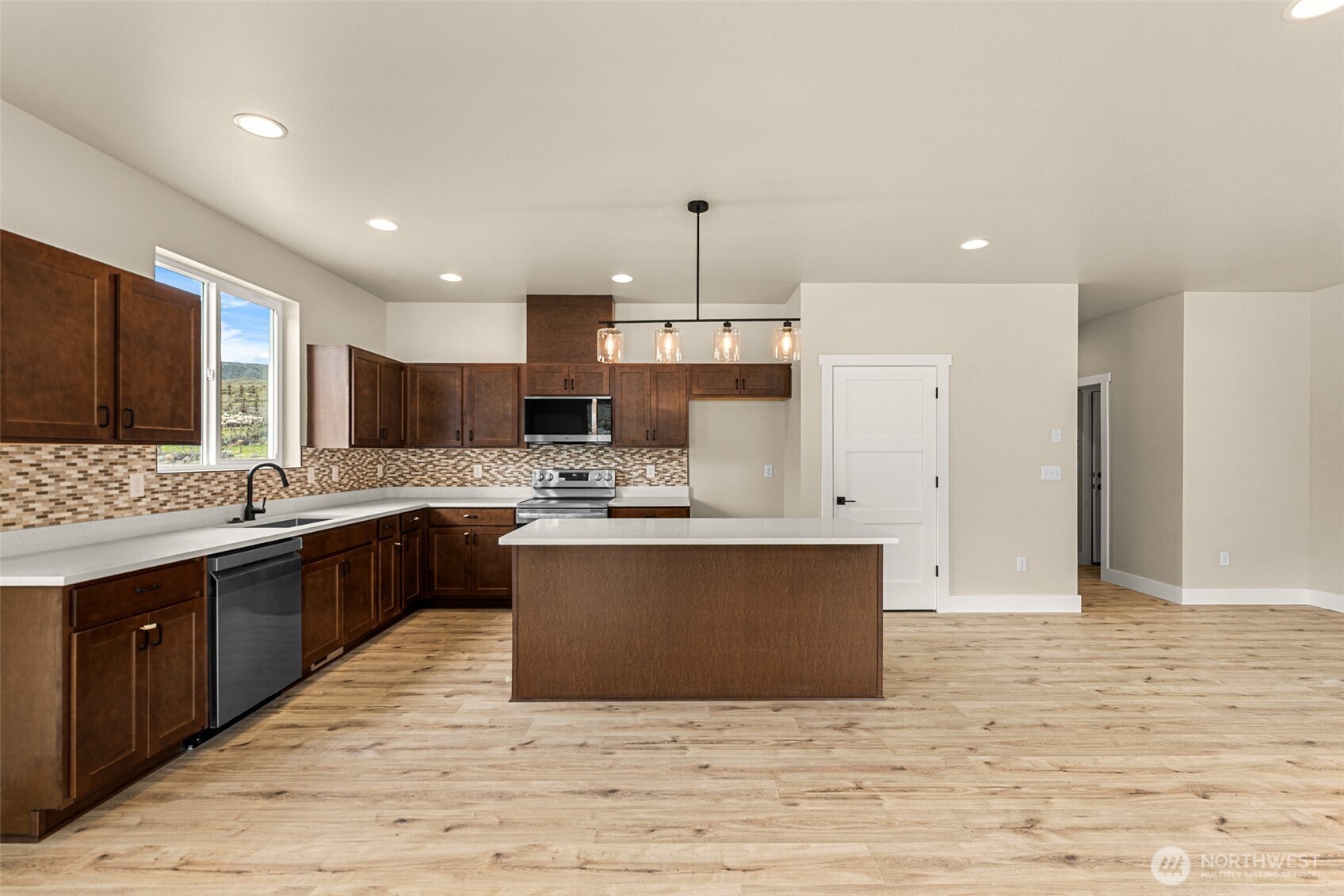 3878 Stayman Flats Road