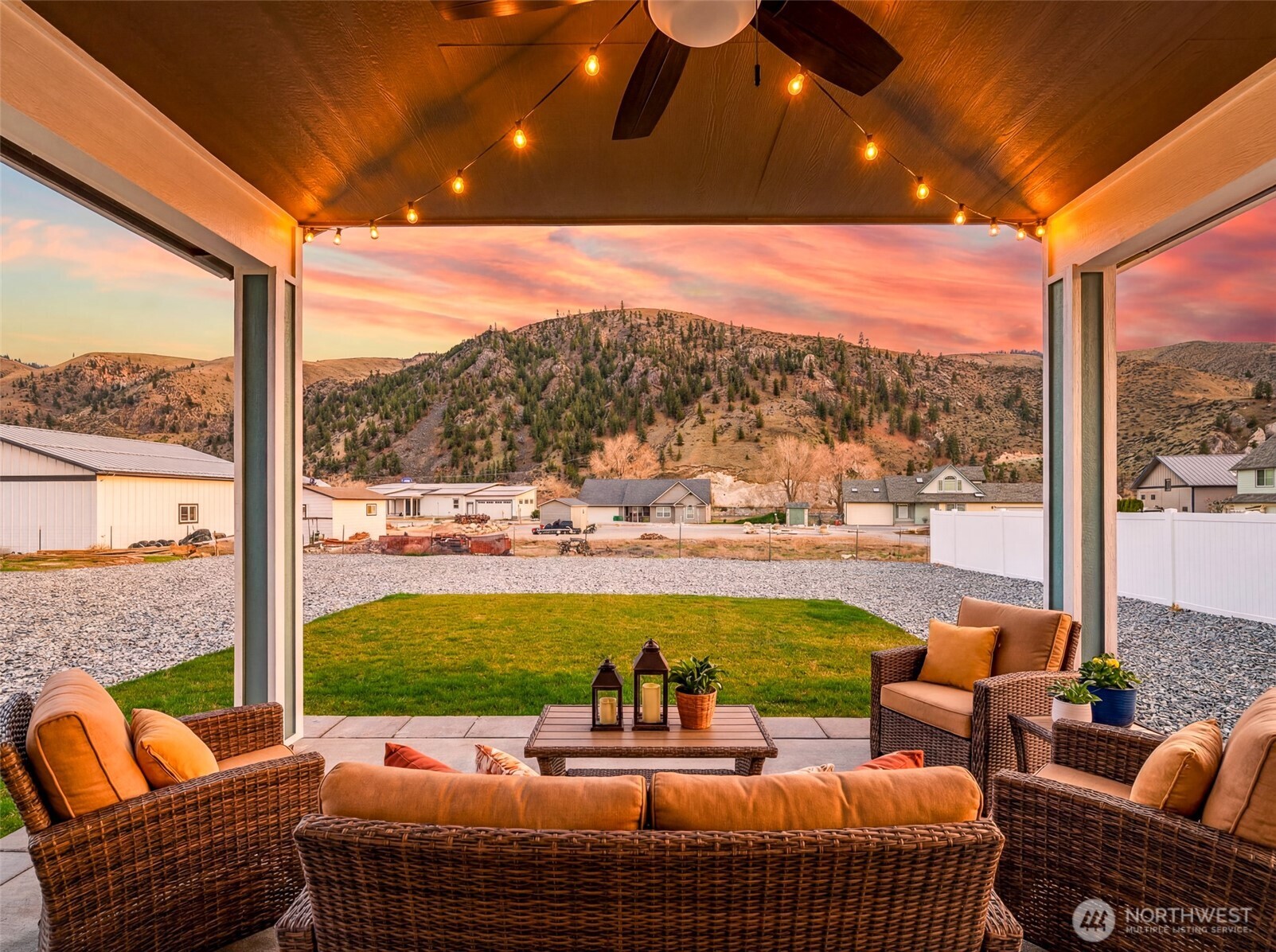 3878 Stayman Flats Road