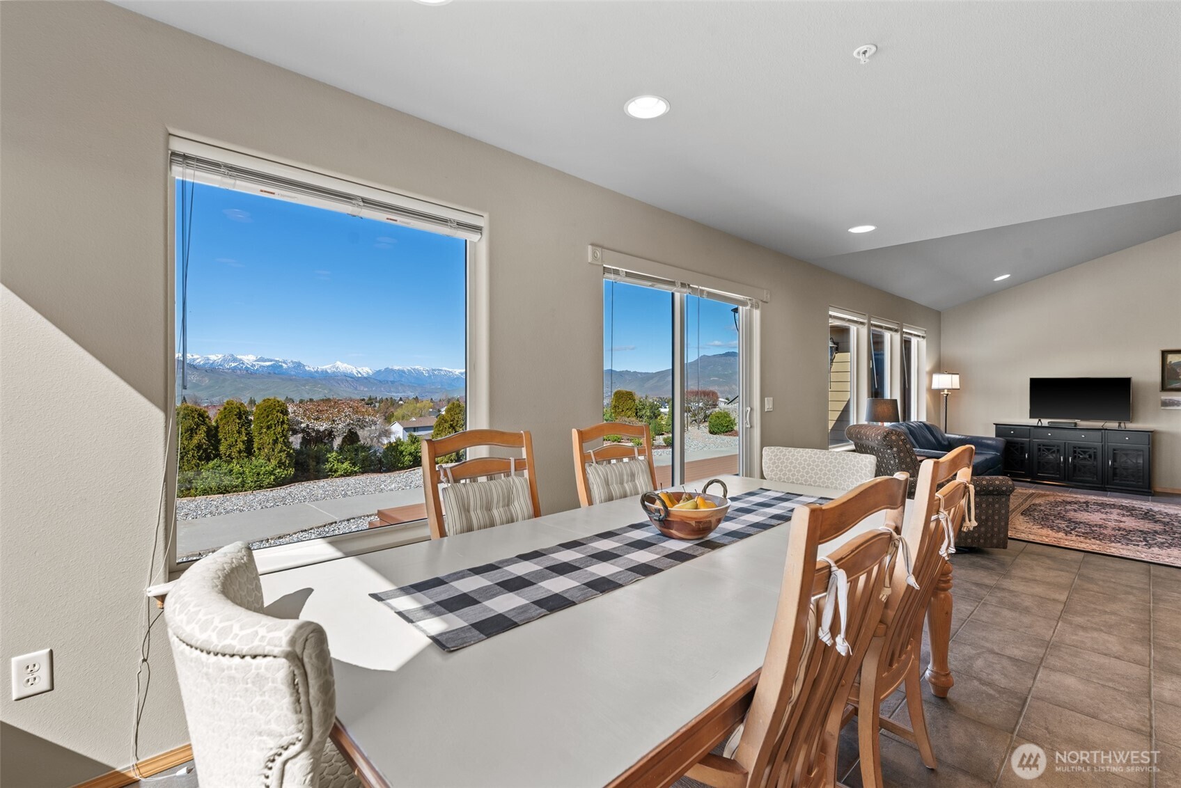 1264 Wheatridge Drive