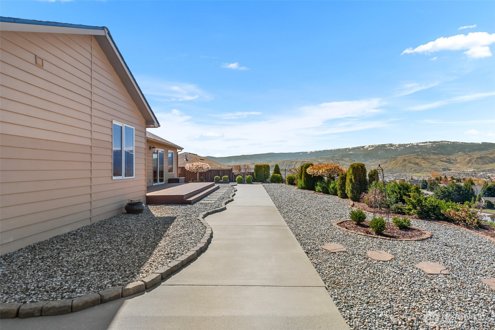 1264 Wheatridge Drive
