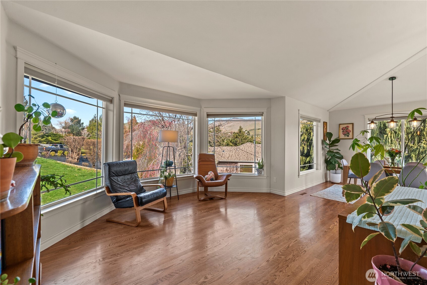 3555 Westridge Place