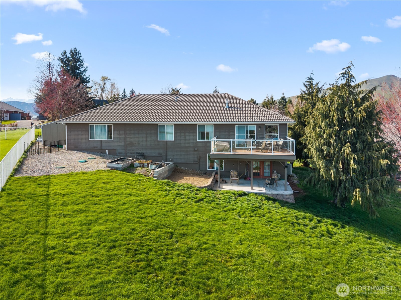 3555 Westridge Place
