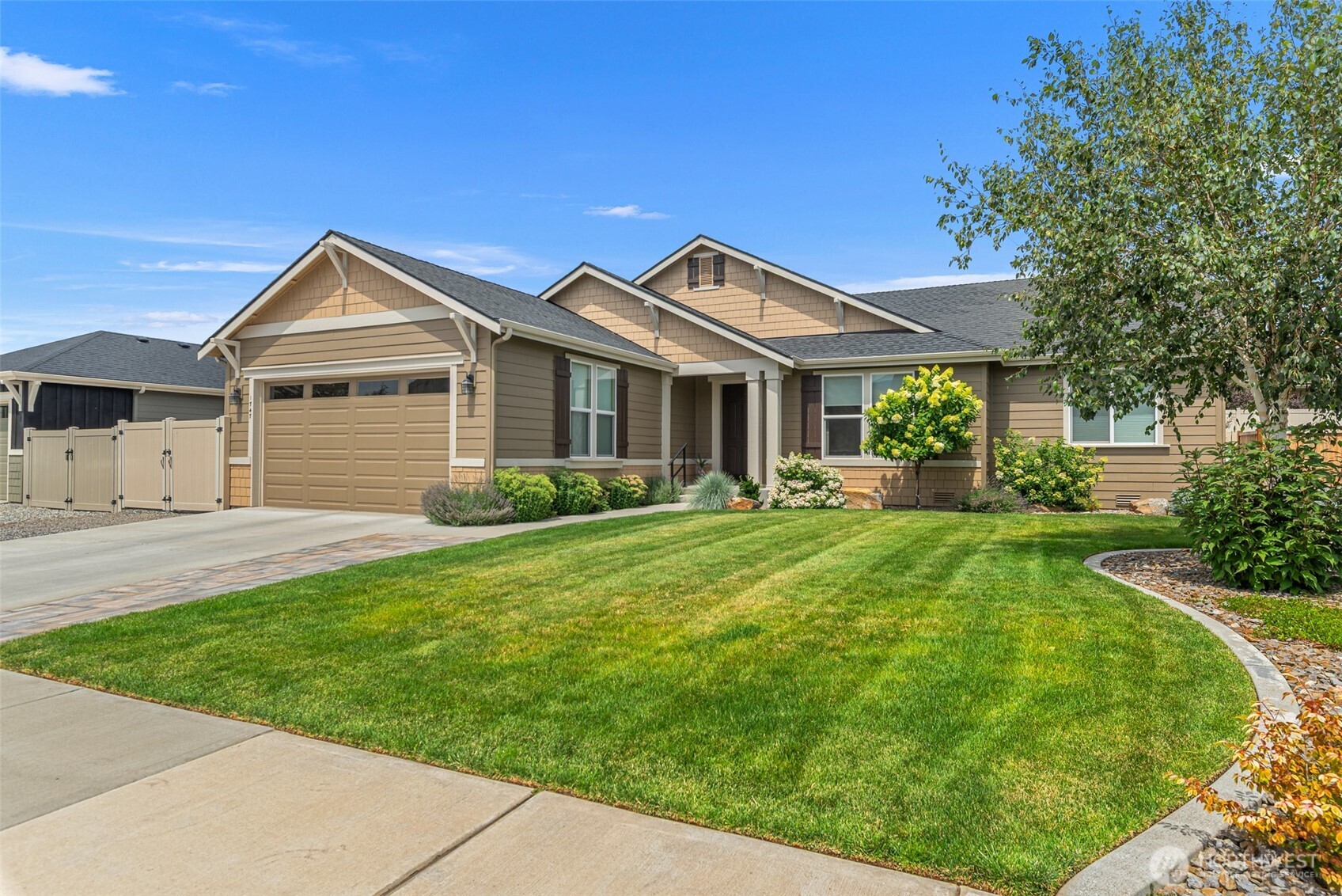 1747 S Blanchard Loop