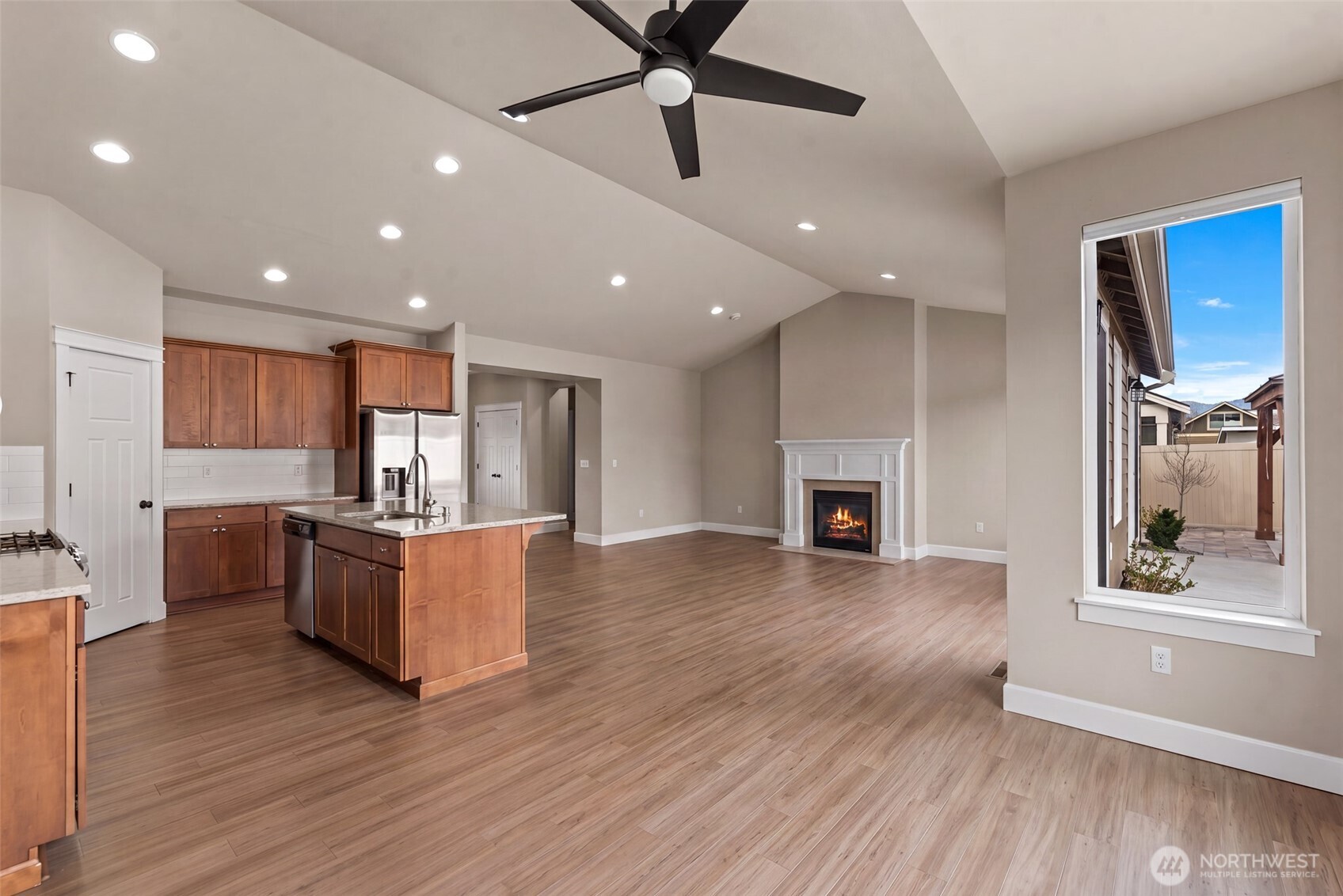 1747 S Blanchard Loop