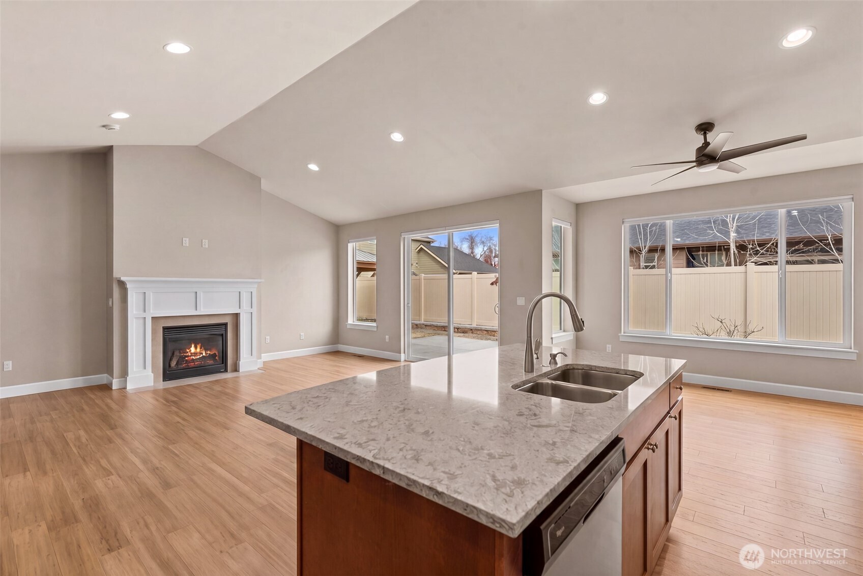 1747 S Blanchard Loop