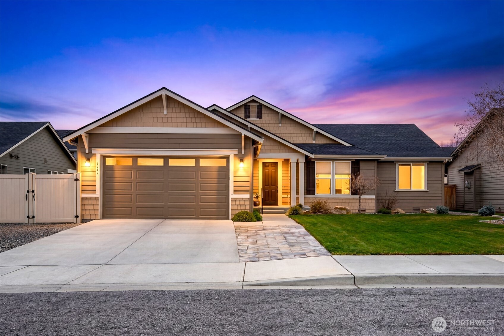 1747 S Blanchard Loop