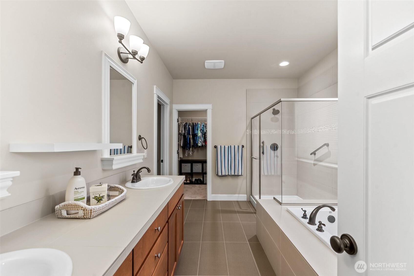 1747 S Blanchard Loop