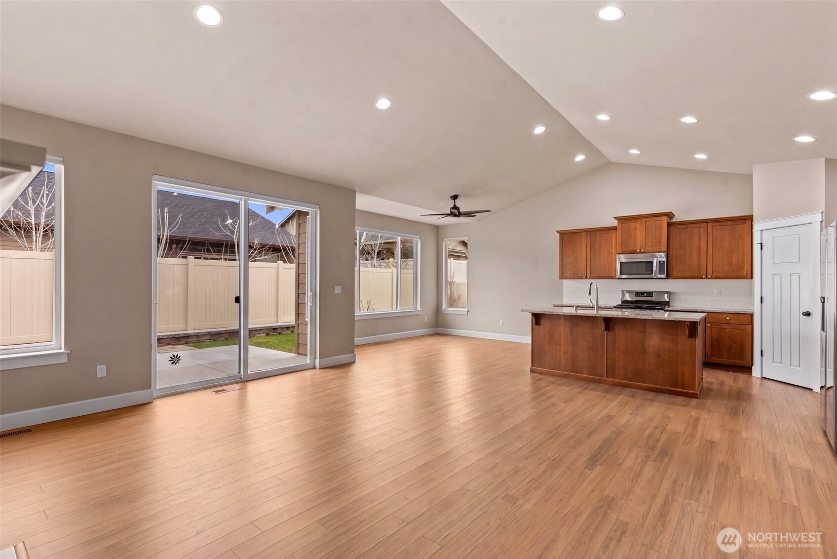 1747 S Blanchard Loop