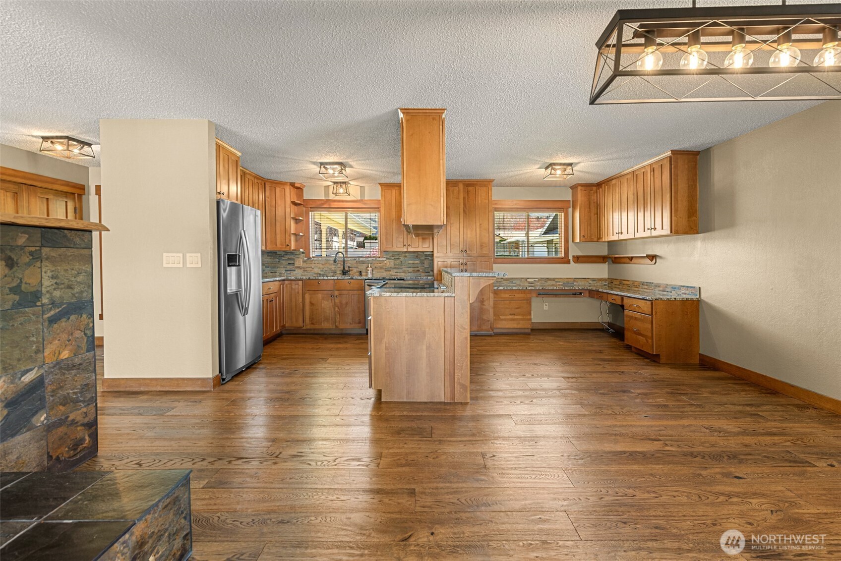 1308 Seneca Avenue S