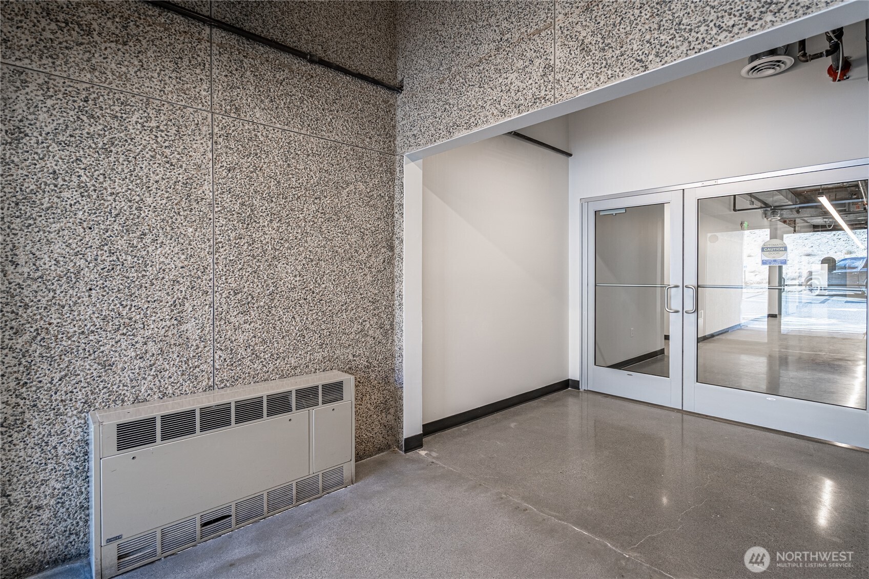 503 E Highland Ave Unit: 218