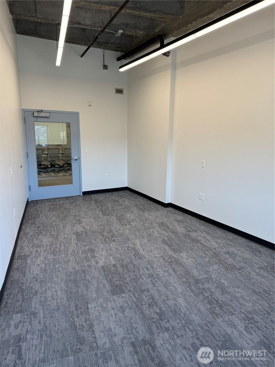 503 E Highland Ave Unit: 218