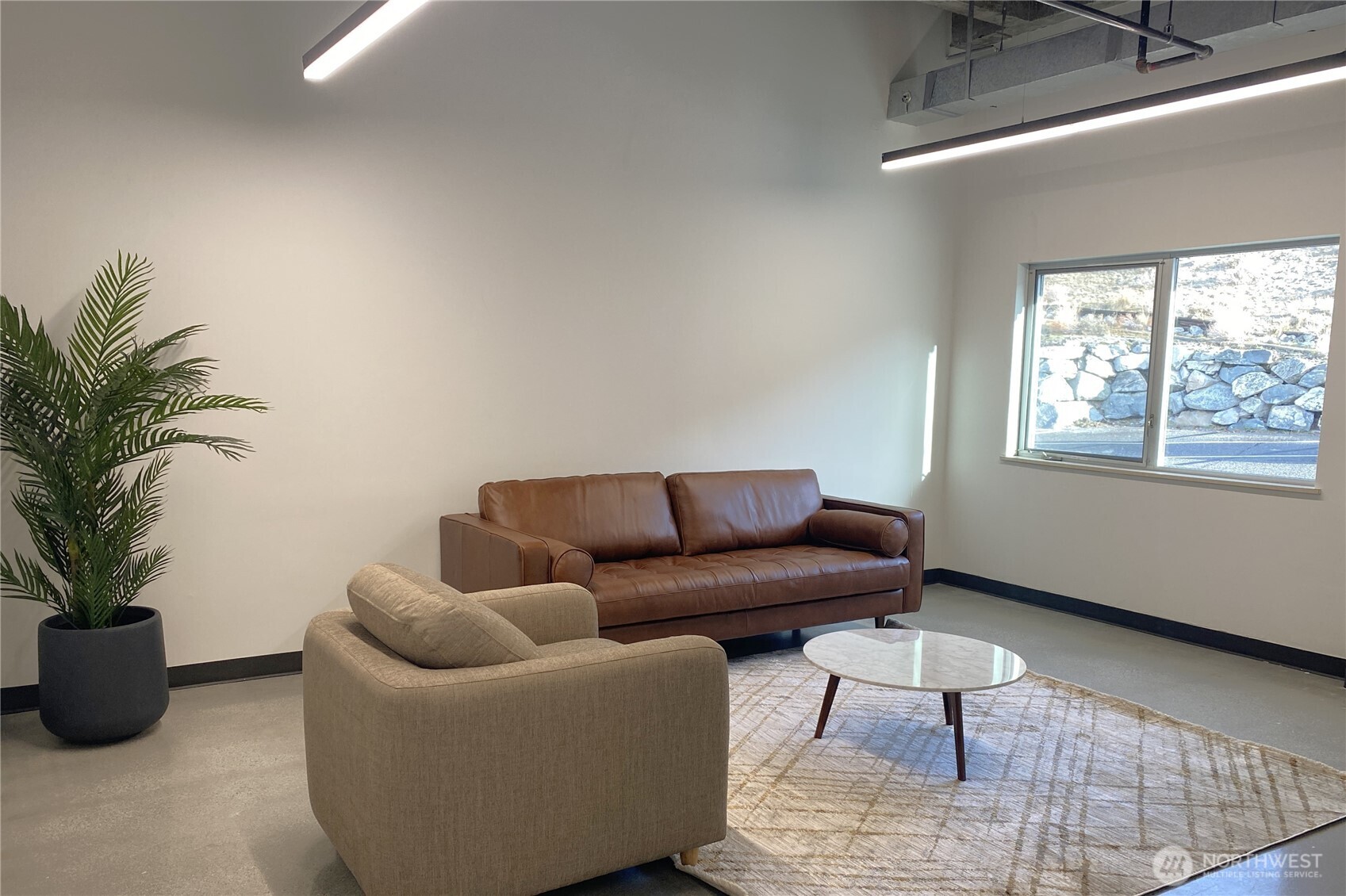 503 E Highland Ave Unit: 218