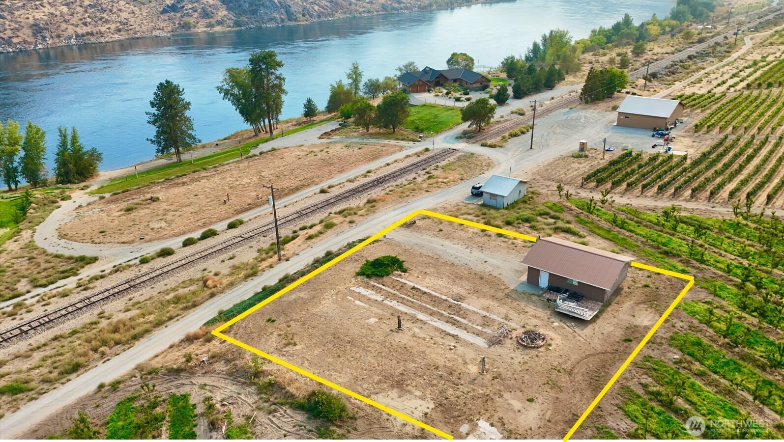 27375 US Hwy 97