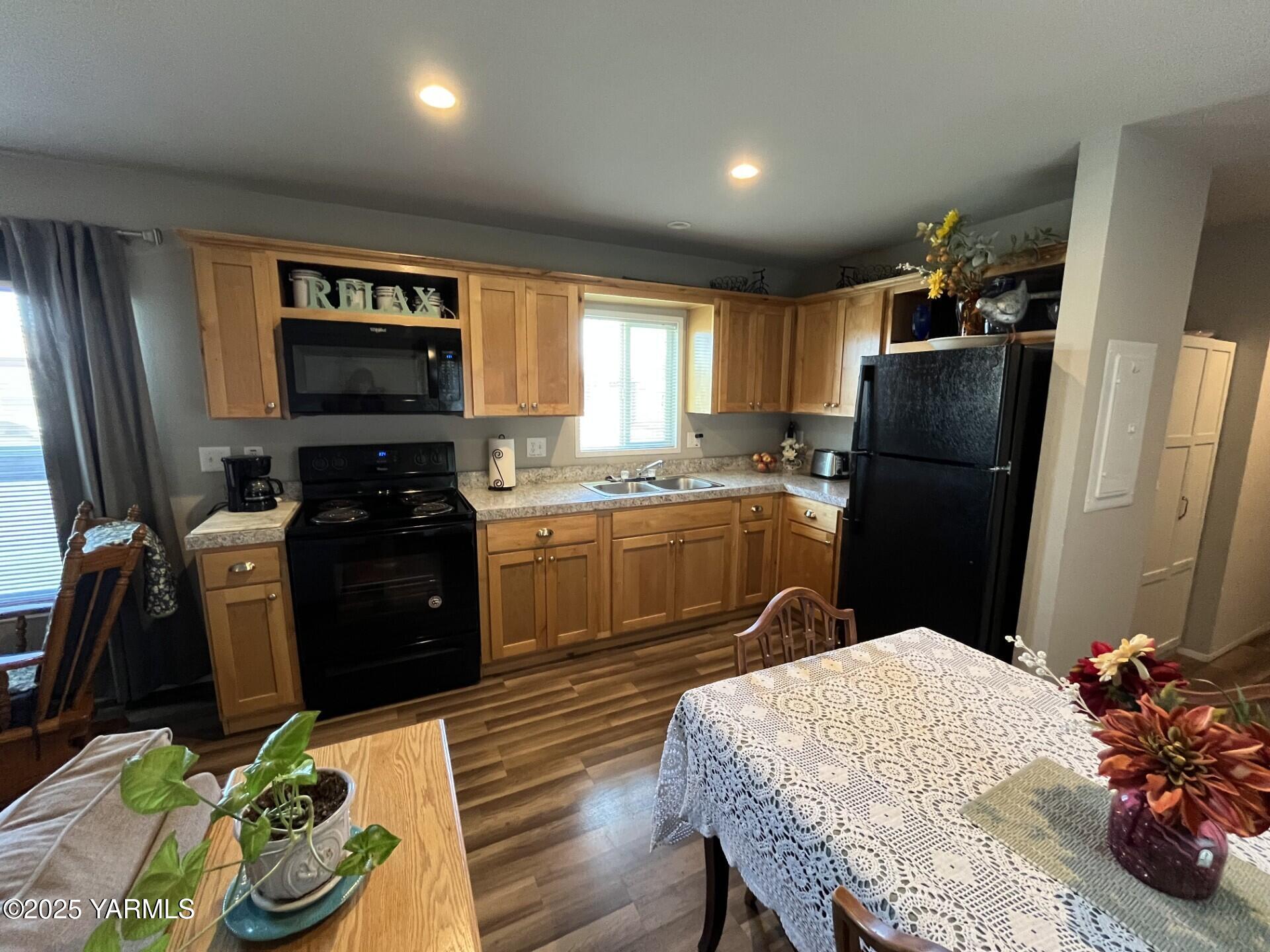 2802 S 5th Ave Unit: 73