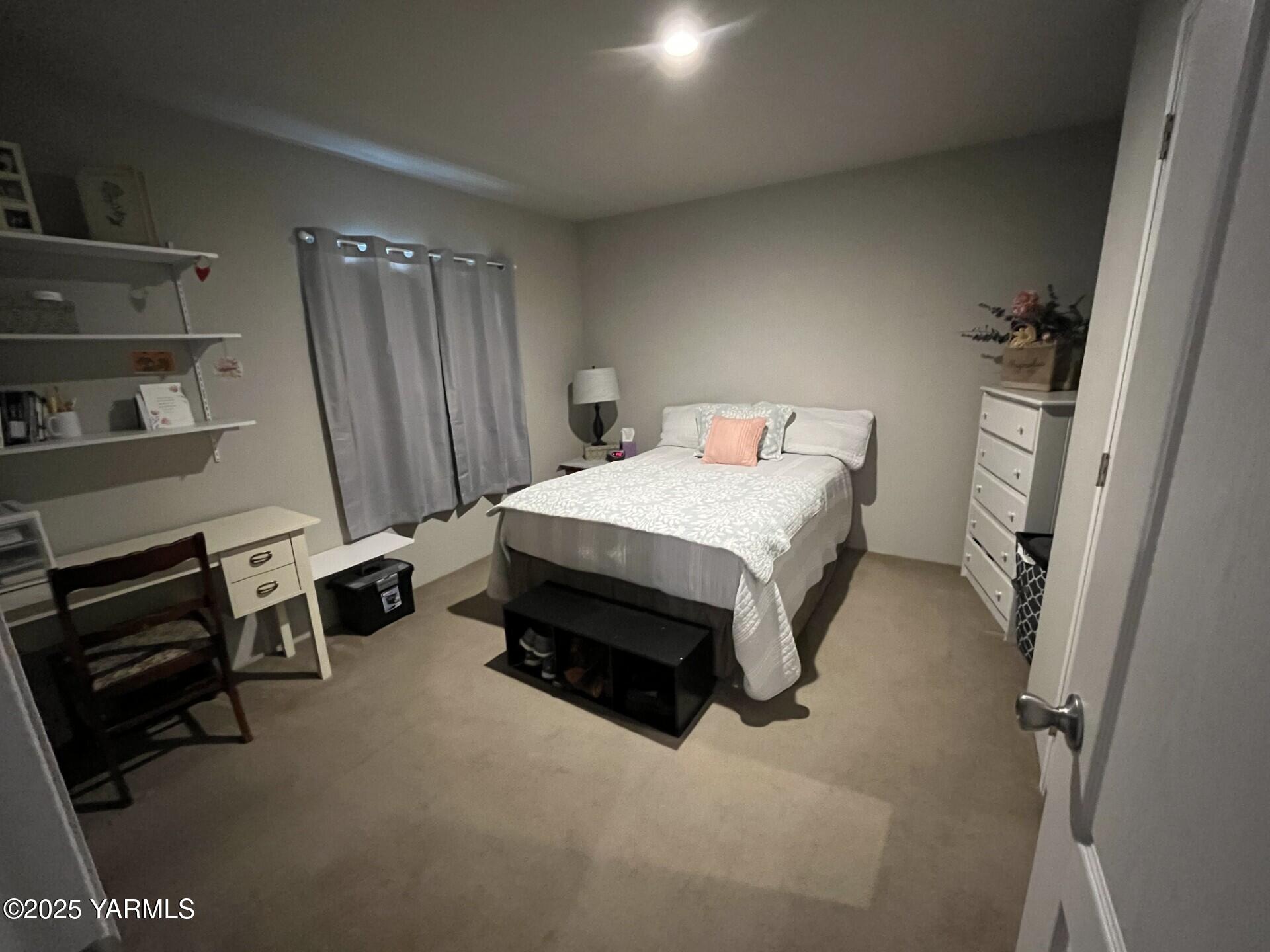 2802 S 5th Ave Unit: 73