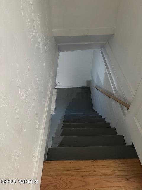 1115 S 20th Ave Unit: `